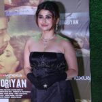 Saba Khan Instagram - Night to remember Dooriyan Launch Party 🎉 . Designer - @ddeepraa Mua - @sunny_makeup_artist . . #sabakhan #songlaunch #gratitude