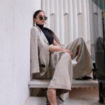 Saba Qamar Zaman Instagram - Everything looks good with confidence.