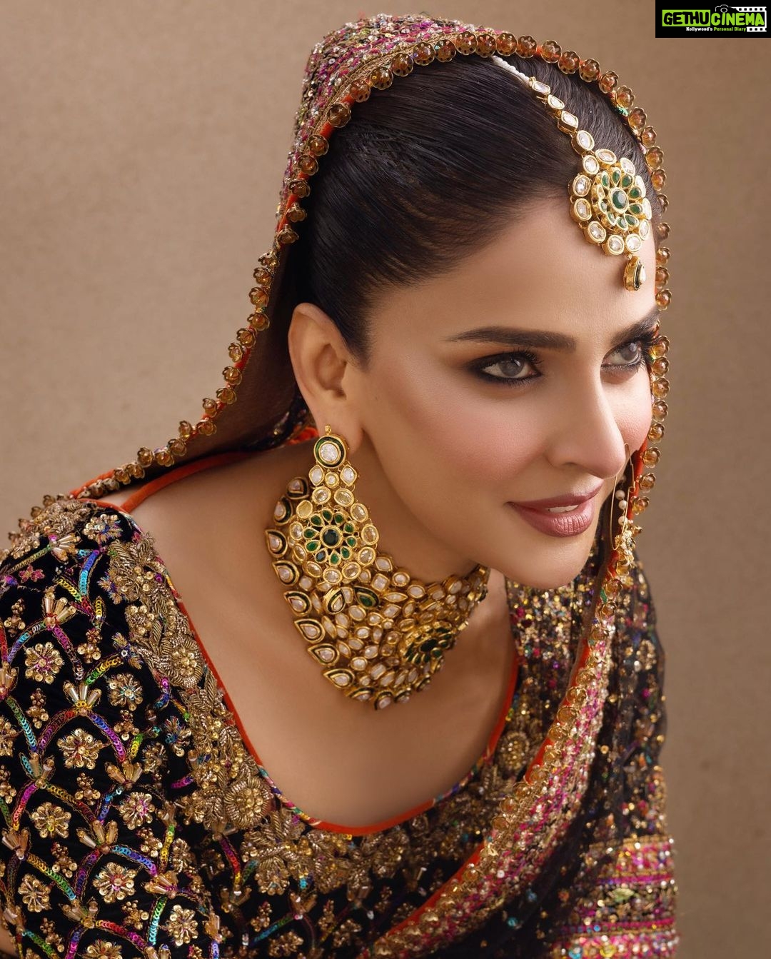 Saba Qamar Zaman - 114K Likes - Most Liked Instagram Photos