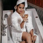 Sadhika Venugopal Instagram - 🩶🩶🩶🩶🩶🩶🩶🩶 @i.harry.ck 📸@paulclint @ashwinthomas07 Loc @haze_and_kites #jaccuziresort #honeymoon #relaxation #jaccuzi #infinity #infinitypoolresort #hightsofmunnar #lovewater #selflove #selfcare #selfless #transitionmode #vacationmode #hillstation #topstationmunnar #vallyview #relaxation #staycation #hillstation #munnar #mist #fog #travel #keralatourism #godsowncountry #travelmemories #travelphotography Haze & Kites Resort
