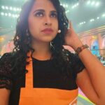 Sadhika Venugopal Instagram – 🖤🖤🖤🖤🖤🖤🖤

Women who are perceived as fearless have a concrete belief in themselves or as others would like to call it, they have confidence and high self-esteem that can’t be described. Even when they’re battling with doubts and insecurities, they know who they are.

🖤🖤🖤🖤🖤🖤🖤

#cookwithcomedyonasianet #asianet #newshow  #entertainment #comedy #fun #latenightshoots📷🎬 Abaam Film Studio