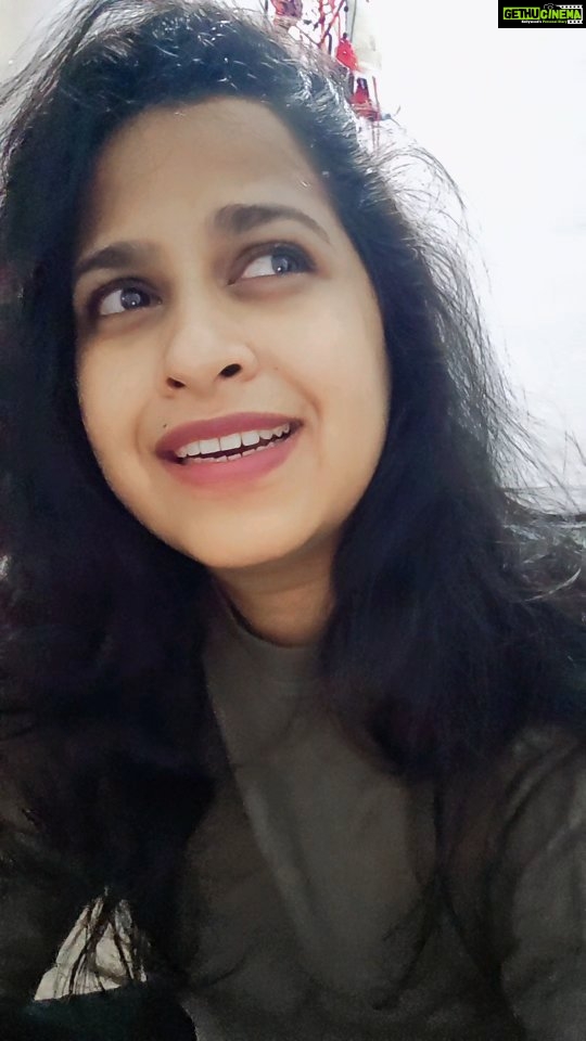 Sadhika Venugopal Instagram - I know i am pretty smart and perfect 🫣😜 ❤️❤️❤️ Kochi, India
