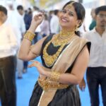 Sadhika Venugopal Instagram - Thankyou sooo much @rachandroo for these lovely clicks ❤️❤️❤️ ❤️"Smile is the beauty of the soul"❤️ Mumbai Exhibition Center, Goregaun
