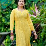 Sadhika Venugopal Instagram - 💛💛💛💛💛💛💛💛 👗@lepapillonkochi5 📸@3leaf_fashion_photography @3leaf_photography Loc @cocoacafe_cochin COCOA CAFE
