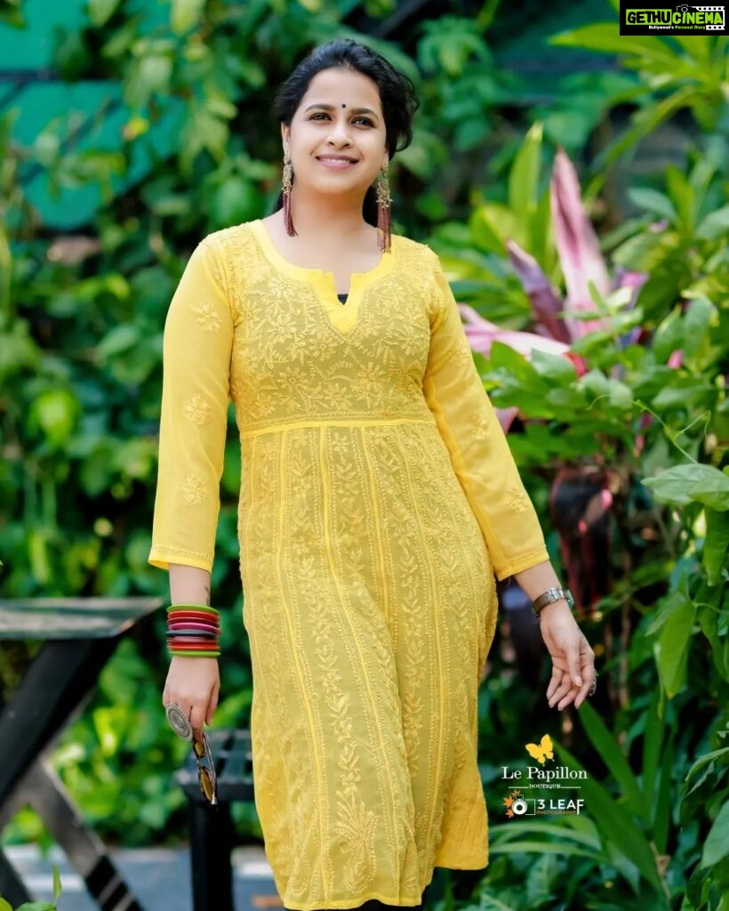 Sadhika Venugopal Instagram 💛💛💛💛💛💛💛💛 👗lepapillonkochi5 📸3leaf