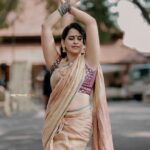 Sadhika Venugopal Instagram – 🤎🤎🤎🤎🤎🤎🤎🤎
Jewellery @malhaar_online @sindhu_malhaar Ars Studio , Vattiyorkavu