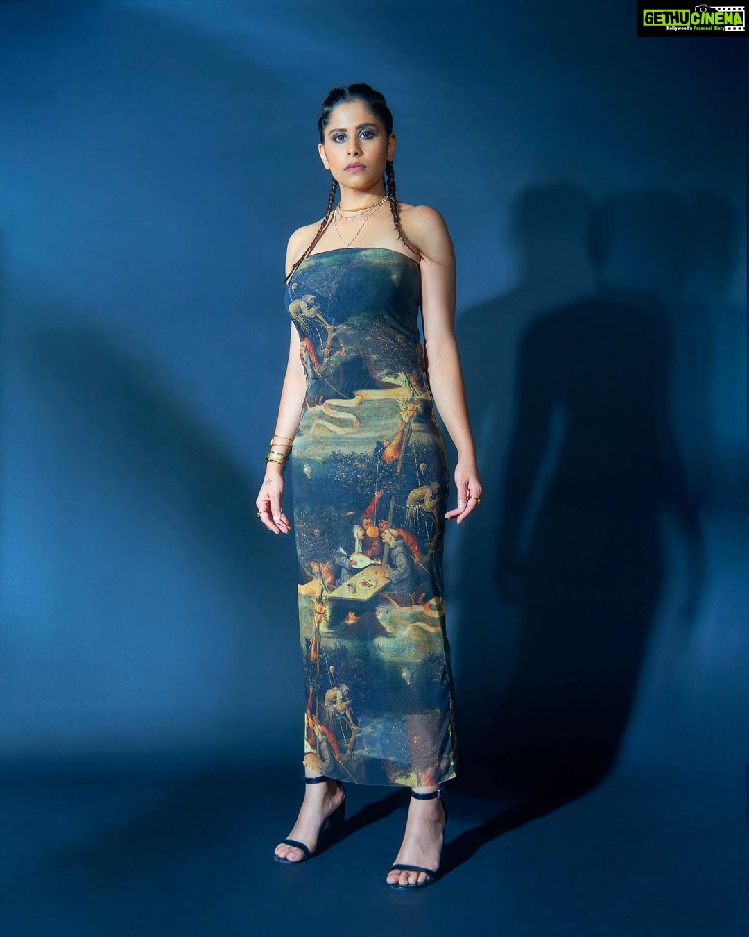 Sai Tamhankar Instagram - Woman King ! @zara @ethnicandaz @nehachaudhary_ @satyamakeupartist @jayshree2783 @akshay_26 @vishal.patil36 @azim_shaikh1989 #saitamhankar #braids #woman #king #mykindastuff #unusual #unconventional