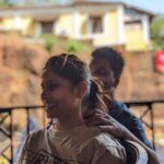 Sai Tamhankar Instagram - Hearty and Housefull .. Grateful to you 2022 ; hey 2023 welcome 🤗 #saitamhankar #friends #memories #places #souls #paths