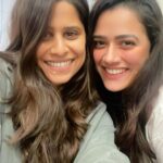 Sai Tamhankar Instagram - Happy Birthday my sunshine girl . Love you heaps . A stay over will reset things . Waiting like a chatak for that to happen . Have a fab year. #saitamhankar #girija #girijaoak #bestie #birthdaygal #og #kandiwalidays #mumbai #sangli #allalong #heart #mymain