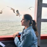 Sai Tamhankar Instagram - Just me looking at the seagulls like a kid ! #saitamhankar #sealover #shippiesdaughter #misshim #sometimes