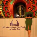 Sai Tamhankar Instagram - Moments before we saw the film together for the first time . It was indeed festive @iffigoa . Thank you for being so nice and kind and for the Pictures #shivam @dreamdraftfilms . #saitamhankar #teamindialockdown #iffi #goa #flyingvisit #premier #together Goa India