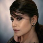 Sai Tamhankar Instagram – Subtle Sparkle !
#Filmfare
@namratajoshipura
@tadaccessories
@nehachaudhary_
@digambar103
@hairbymeghaa
@kadamajay
@m_o_u_s_u_m_i
@azim_shaikh1989
#saitamhankar #filmare #redcarpet #hyundaifilmfareawards2023 #maharashtratourism