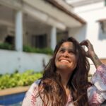 Sai Tamhankar Instagram - Hearty and Housefull .. Grateful to you 2022 ; hey 2023 welcome 🤗 #saitamhankar #friends #memories #places #souls #paths
