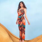 Sai Tamhankar Instagram – For Jio Red Carpet tonight . . 

 @khushburathodlabel
@necessitestudio
@the_bling_girll 
@nehachaudhary_ 
@satyamakeupartist 
@akshay_26 
@jayshree2783 
@vishal.patil36 

#saitamhankar #jioredcarpet #dress