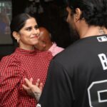 Sai Tamhankar Instagram - Real Wala candid ! Guess who ? #saitamhankar #prat #wrappartypicture #oldpic #moments