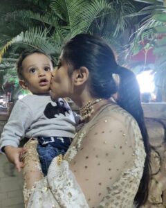 Sai Tamhankar Instagram - Diwali Dump ! 

#saitamhankar #photodump #diwali #2022 #minions #babies #moments #colours #thistown