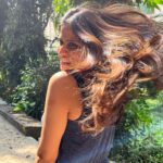 Sai Tamhankar Instagram – Sunday Pictures ! 
Making the most of a good hair day .. 
also I got #hothairballooned 😃

PC . @santushtimahadeo 

#saitamhankar #sunday #candids #nofilter #sunlight #sun #sunlightlover
