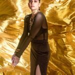 Sai Tamhankar Instagram - D for Diwali D for Dress-up ! @houseofsoh @kharikajai @equiivalence @digambar103 @reshma_makeup_hairstylist @nehachaudhary_ @ipshita.db @vishal.patil36 #saitamhankar #diwaliparty #bejeweled #ने #jewels #diwalioutfit #glam