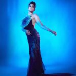 Sai Tamhankar Instagram - Wochu gonna do wid all that punk !!! For Filmfare Marathi Tonight @vaishalisstudio @aahiradiamonds @voycejewellery @nehachaudhary_ @satyamakeupartist @jayshree2783 @kadamajay @santushtimahadeo @vishal.patil36 #saitamhankar #filmfare #nominee #pondycherry