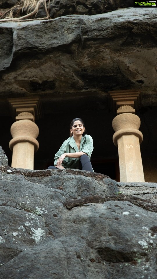 Sai Tamhankar Instagram - Experience Nashik's spiritual side as we visit Trimbakeshwar temple and Pandavleni caves, followed by a taste of home-style Maharashtrian food amidst the city's lively lanes. Watch Postcards from Maharashtra on National Geographic.#NatGeoIndia #PartnerContent @saietamhankar @maharashtratourismofficial