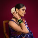 Sai Tamhankar Instagram - अस्सल . . . @pratha_sarees @kankshinistudio @satyamakeupartist @poonamsrv @nehachaudhary_ @kalyaam_2.0 @vishal.patil36 @azim_shaikh1989 #saitamhankar #precioussixyards #sixyardsofelegance #sixyards #nath #नथ #raresighting