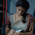 Saiyami Kher Instagram – दिमाग़ में बसा हुआ
कोई अन्धेरा है !
नाख़ुन निकल आते हैं उसके
गले में घोंप देता है__
कब आये ? न जाने कब ?
ये ख़ौफ़ रहता है !
– गुलज़ार
#Gulzar #RajR @gulshandevaiah78 @saiyami @platoondistribution @official.studio.99 @sonymusicindia @kausarmunir @iammarkkrobin @jubin_nautiyal @jonitamusic @javedali4u @vishalmishraofficial @nooran.sisters_ @nimnair @umesh.kamat @krishnashanthim @sunnykurapati @balusandilyasa @aalayam_anil @vrsiddareddy @iamgirishach @shiladityabora @UrsVamsiShekar @platoononefilms