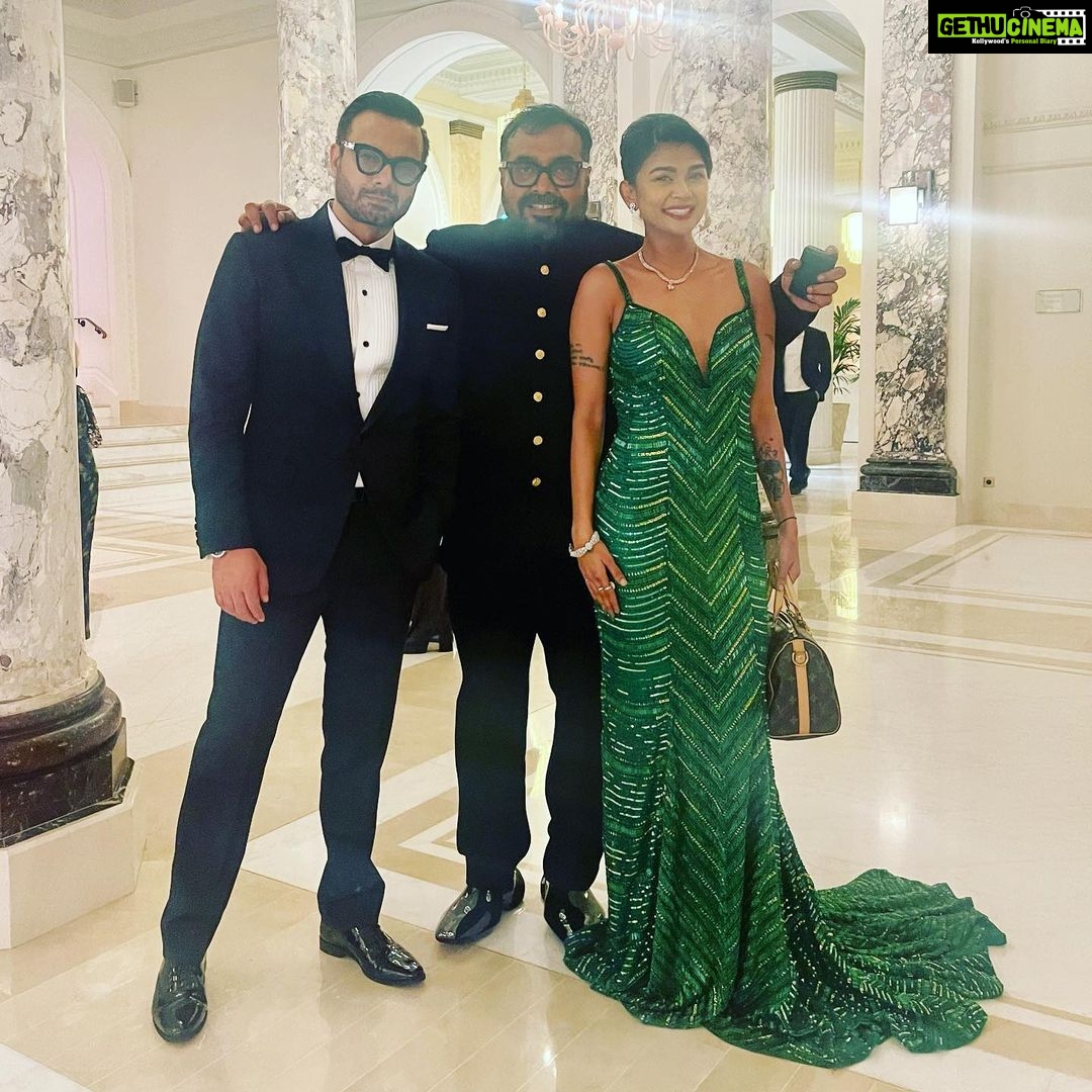 Sakshi Pradhan Instagram - #Cannes2023 World premier #kennedy #Festivaldecannes #GrandtheaterLumiere @anuragkashyap10 @itsrahulbhat @motwayne @sunnyleone @itsmesakshii #LoveforCinema #cannesfilmfestival Carlton Hotel, Cannes