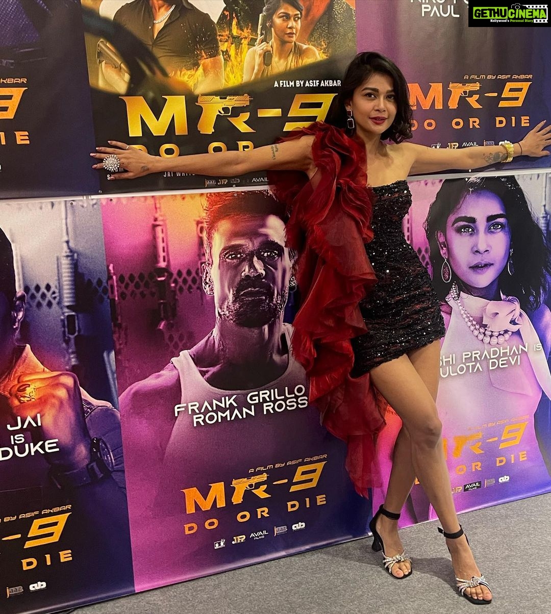 Sakshi Pradhan Instagram - #Posterlaunch #MR9 Do or Die at #Cannes #cannesfashionfestival #palaisdesfestivals πͺ¬π Beautiful Dress @gavinmiguelofficial stilettos @taoparis.in #cannesfilmfestival2023 #festivaldecannes #gratitude #Proudactor #hollywood #ActionFilm #sakshipradhan Cannes Film Festival