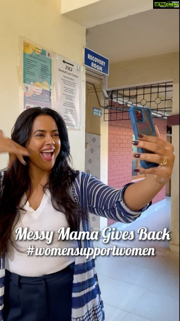 Sameera Reddy Instagram - What’s better than a viral reel✅Using the platform to give back to our ladies❤️with #messymamagivesback @diydayalishka #womensupportingwomen @olivenutrition24 Falguni is a dietician who helps people get a healthy lifestyle in a sustainable way🌸 @returngifts_jutebags Srivaishnavi works with her local rural jute bag makers to create beautiful favor bags🌸 @artisty_souls Neha is an artist who loves painting botanical abstract & spiritual paintings🌸 @dee_curious_yogi Deeti is a yoga practitioner looking to spread awareness about the same & its benefits🌸 @satvikisoaps Priya makes organic, chemical free soaps using pure essential oils & also uses plastic free packaging🌸 @craftlove_dot_in Meenal provides handmade colourful craft items made locally🌸 @mittise.world Faakhra believes in sustainable minimal & ethical personal health care products🌸 @indie.pracha works with the skilled women of Satara district to make beautiful handcrafted merino wool & other textiles 🌸 @littlebookhive PonSoundarya sells imported preloved books at affordable prices🌸 @artypeaches_sushmitha Sushmitha an artist, designs her own bold fun prints on fabric & turns them into dresses🌸 @avnee_studio Archana is teacher with a passion to provide comfortable & stylish clothes for women🌸 @sambrama_celebrateliving Sushma unhappy with the waste created in the world started her own eco friendly, natural, herbal skin & hair products🌸 @harikafashionshyd Hairka started selling handloom sarees through her online presence🌸 @makeithappen.co.in Maria curates heritage walks, culinary trails, art trails and more in Goa & Diu🌸 @amrita_casting_studio_cbe Amrita does custom baby casting services as well as biography posters for one year olds🌸 @spiritmatter_bygrishma Grishma is a professional Tarot reader, Occultist & a coach🌸 @keyssbysmriti Smriti helps people understand the blocked energies within & around them, so they can move towards a path of healing & positivity🌸 @jars_and_bottles_ Mansi & her mum supply all types of jars for food, cosmetics & packaging for small business at minimal rates & without a minimum order🌸