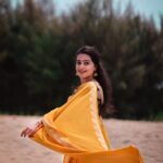 Samskruthy Shenoy Instagram – 💛🖤💛
MUA – @aswathi_makeover @beleza_studio_academy 
PC – @_sooraj_sankar_ @aswinpbabu_ 
#yellowlove #sareelove #traditional #beachside #trending #lookingforward #instatamil #instamalayalam