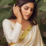 Samyuktha Instagram - Still Silent Formless Eternal M & H @vishalcharanmakeuphair @deepabambhaniya08 Styled by @shruthimanjari assisted by @niha__varma Wearing @gulabobyabusandeep @amrapalijewels Captured by @the_pixel_farmer Location courtesy : @betsubara.hyd