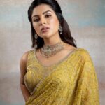 Samyuktha Instagram - For the opening of @bhima_jewels Tirupati 😊 Jewellery : @bhima_jewels Makeup : @vishalcharanmakeuphair Hair : @deepabambhaniya08 Captured by : @kiransaphotography Outfit : @charuandvasundhara Styling : @openhousestudio.in @pallavi_85, @selvithangaraj Styling team: @kaalii.ma, @mehavenkatesh