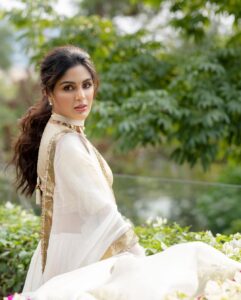 Samyuktha Instagram - May the spirit of Vishu bring happiness and prosperity to all 😊

Photos : @kiransaphotography 
MUA : @vishalcharanmakeuphair 
Hair stylist : @deepabambhaniya08 
Styled by : @shruthimanjari ; assisted by @niha__varma 
Wearing : @totamaina_ @zaynbysunena 
Location courtesy : @tridenthyderabad 

#vishu #festival #missinghome #kerala #virupaksha