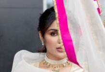 Samyuktha Instagram - May the spirit of Vishu bring happiness and prosperity to all 😊 Photos : @kiransaphotography MUA : @vishalcharanmakeuphair Hair stylist : @deepabambhaniya08 Styled by : @shruthimanjari ; assisted by @niha__varma Wearing : @totamaina_ @zaynbysunena Location courtesy : @tridenthyderabad #vishu #festival #missinghome #kerala #virupaksha
