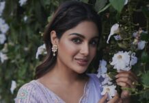 Samyuktha Instagram - “Beauty surrounds us, but usually, we need to be walking in a garden to know it.” #happywomensday #happyholi Wearing @kavithaguttaofficial & @karnikajewelshyd . Styled by : @ruchi.munoth Makeup: @vishalcharanmakeuphair Hair: @hairbyradhika Photographed : @arifminhaz Asst by @thejaswitanneru #vaathi #vaathipromotions #sirmovie #samyuktha #classic #livinglife
