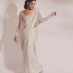 Samyuktha Instagram – “I don’t go by the rulebook. I go by the heart, not the head.”
.
Wearing @varunchakkilam & @karnikajewelshyd 
. 
Styled by : @ruchi.munoth 
Makeup: @vishalcharanmakeuphair 
Hair: @divya.naik25 
Photographed : @arifminhaz Asst by @thejaswitanneru 
Location Courtesy : @parkhyatthyderabad 
#vaathi #vaathipromotions #samyuktha  #classic #livinglife