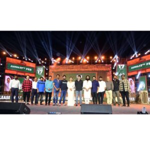 Samyuktha Instagram - All things bright and happy from last night ✨✨✨✨ 

#sirprerelease #vaathi #sir #vaavaathi