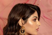 Samyuktha Instagram - Romantic vintage is just my favourite . Wearing @nisharahmed_ @amrapalijewels @amethystchennai . Styled by: @ruchi.munoth Makeup : @vishalcharanmakeuphair Hair: @divya.naik25 📸 : @kiransaphotography #vaathi #vaathipromotions #vaathicoming