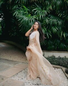 Samyuktha Instagram - fika 🌿🌻