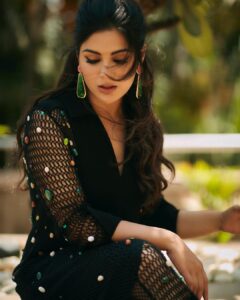 Samyuktha Instagram - 💫 #Mumbai #Virupaksha 

Shot by @kadamajay 
MUA - @kajol_mulani 
Hair Stylist - @deepabambhaniya08 
Stylist - @archamehta
Team - @rashmi_angara 
@ishikakakkad
Outfit - @studiomoonray