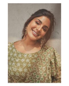 Samyuktha Instagram - 🌿 

Wearing : @seharrebysahitheereddy  @sheetalzaveribyvithaldas 
Styled by:  @ruchi.munoth ; @niha__varma
Makeup: @kalwon_beauty 
Hair: @savi.hair 
Photographer: @arifminhaz ; @thejaswitanneru