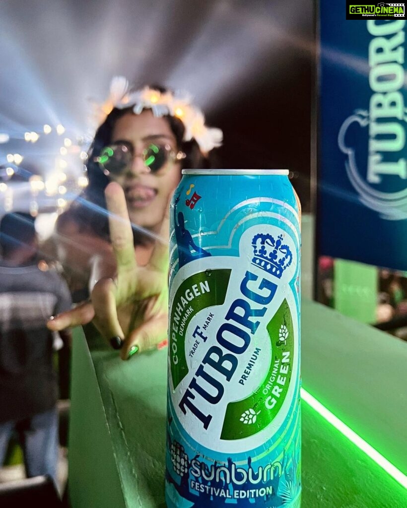 Samyuktha Hegde Instagram - Swipe to the end to see Amma groove and jump at her first music festival. What an epic party at Tuborg X Sunburn 2022 in Goa. Thank you so much @tuborgzerosoda for giving me so many good memories! I had a great time. #Ad #Tuborg #TuborgZeroSoda #OpenToMore #TuborgSunburnLimitedEdition #TuborgxSunburn2022 #WhyNot **Disclaimer: Drink responsibly, this content is for 25 years and above
