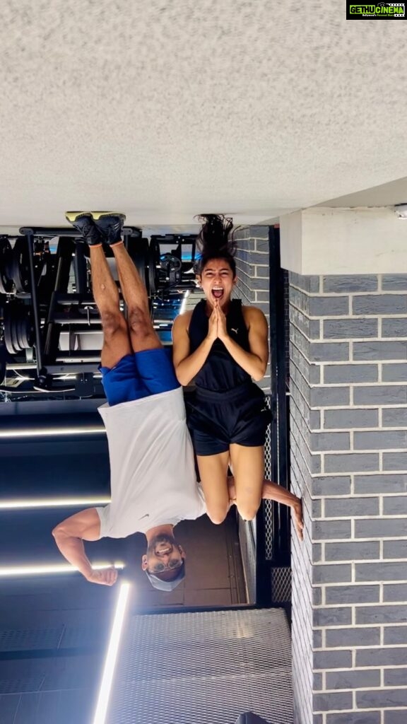 Samyuktha Hegde Instagram - Big brother 💪 x Little sister 🩰 Tried this partner challenge and nailed it in the first attempt, Two skinny kids a few years ago, we’ve really come a long way @deepak_hegde94 Ps: and yes, we are reallll siblings! #partnerchallenge #partnerworkout #gym #fitishealthy