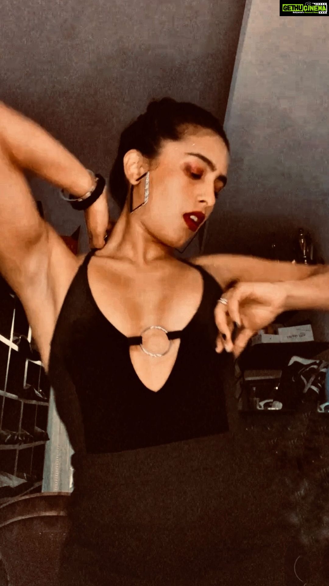 Samyuktha Hegde Instagram - Come touch my soul ❤️