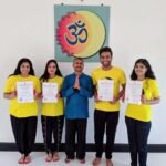 Samyuktha Varma Instagram – Atha yoga anushaasanam🙏🏻#certified🙏🏻hatha yoga kendra#praveen sir