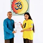Samyuktha Varma Instagram - Atha yoga anushaasanam🙏🏻#certified🙏🏻hatha yoga kendra#praveen sir