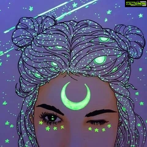 Samyuktha Varma Instagram - Steal the moon