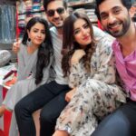 Sana Amin Sheikh Instagram – No matter how tiring the shoot is.. we all make the best out of it.. #bestvibes .
@sanaaminsheikh @i.m_anirudh @dollychawla22 
.
.
#sahilphull #newpost #instadaily #bts #atrangi #bond #friendshipgoals #instalike #vibe #fyp