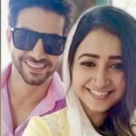 Sana Amin Sheikh Instagram - First selfie of Saleem and Zaara @sanaaminsheikh . . #sahilphull #tumbinjaoonkahan #newshow #newproject #gratitude @vakilsharmachitra #sanaaminsheikh