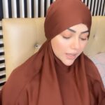 Sana Khan Instagram - Mubarak Ho 🎉🥳🎊🎁 Winner from Uk @hafsahx_b Winner from India @carpediem__.x Hope you guys are happy plz dm ur details so the teams from Uk and india can contact you. JazakAllah khair everyone for participating 🙌🏻 Abaya @hayabysanakhan Jilbab shade SPICE #sanakhan #anassaiyad #pugatajewellery #congratulations